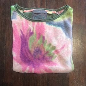 Floral knit top by Guinevere